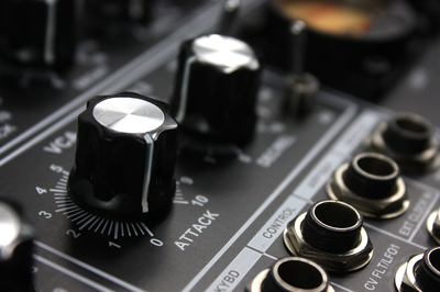 動(dòng)畫游戲音效制作|產(chǎn)品音效設(shè)計(jì)|影視音頻后期|錄音擬音|音樂(lè)制作|配樂(lè)|配音|音樂(lè)剪輯|混音|母帶處理-「分貝塊音頻|dbblock」